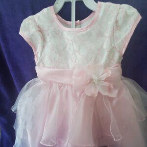 Jona Michelle's Pink and white toddler's dress (NWOT)